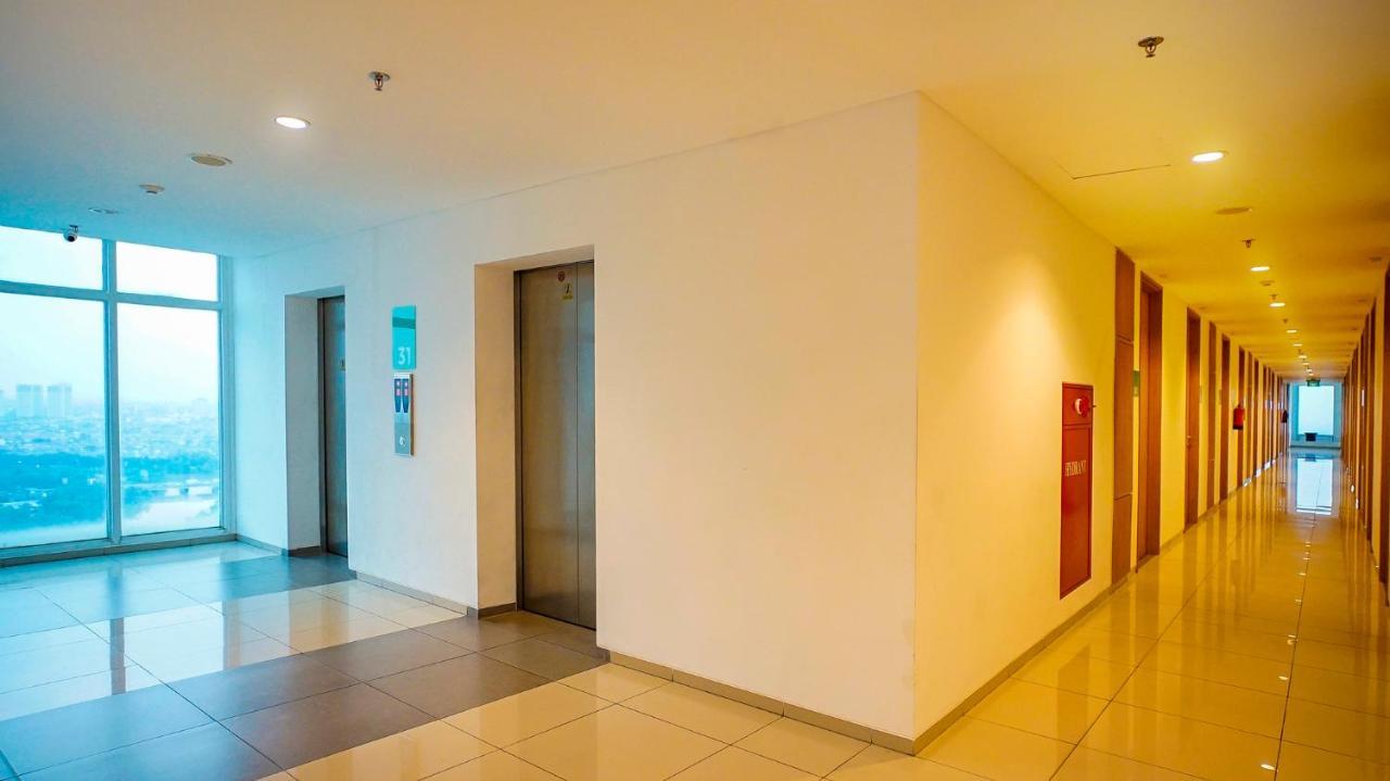 Ventura Room At Treepark City Tangerang Buitenkant foto
